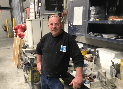 Betonreparateur Jan Bos 