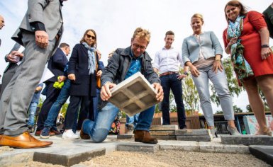 Nieuwe perrontegel: tel uit je winst